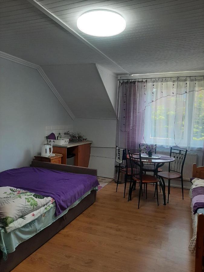 Pokoje Goscinne Cuma Łeba Exteriör bild